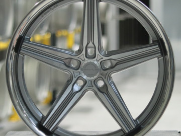 Concaver Cvr9 21X10,5 Brushed Titanium