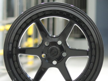 Jr Wheels Jr43 19X8,5 Gloss Black