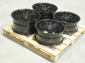 Set Of Cvr1 19X8,5 Et45 20X10 Et48 5X120 Platinum Black