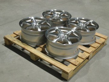 Set Of Jr3 18X8 Et35 5X100 Silver Machined