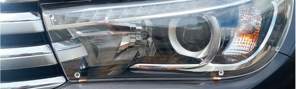 Protetores de farol em acrílico