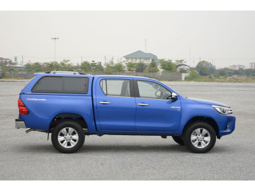 ALPHA GSS HardTop em fibra, com janelas (cabine dupla) - Toyota Hilux Revo