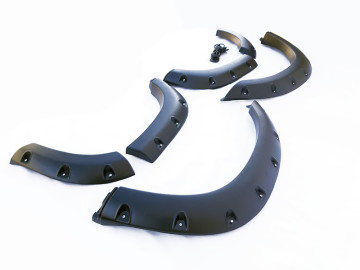 Abas em ABS Land Cruiser J80 (6 peças) / aparafusar à carroçaria