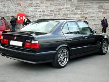 Aleron BMW E34