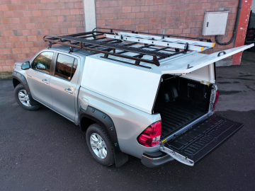 Barras de tejadilho reforçada para Hardtop+Cab, com deflector e rolo (Alpha GSE e Aeroklas ABS)