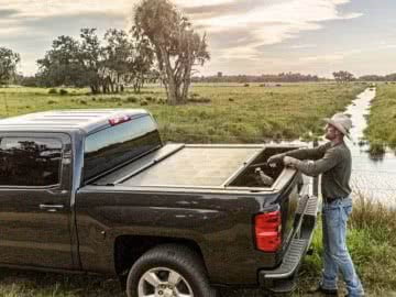 Cobertura Retráctil Roll-n-Lock Mitsubishi L200 DC 2015+