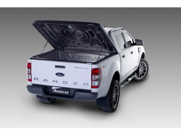 Cobertura plana AEROKLAS em ABS, acabamento preto texturado (cabina dupla)