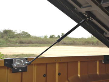 Cobertura plana AEROKLAS em ABS para Toyota Hilux 2026+ (cabina dupla)