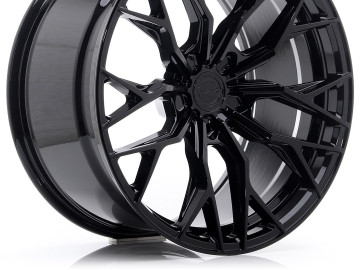 Concaver Cvr1 21X8,5 Et20-45 Blank Platinum Black