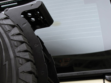 Escada universal para roda sobresselente / Jimny [2003 - 2018]