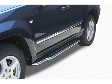 Estribos na plataforma com tubo de aço inoxidável Ø50mm (não compatível com a versão Laredo) / Grand Cherokee WK/WH [2005 - 2010]