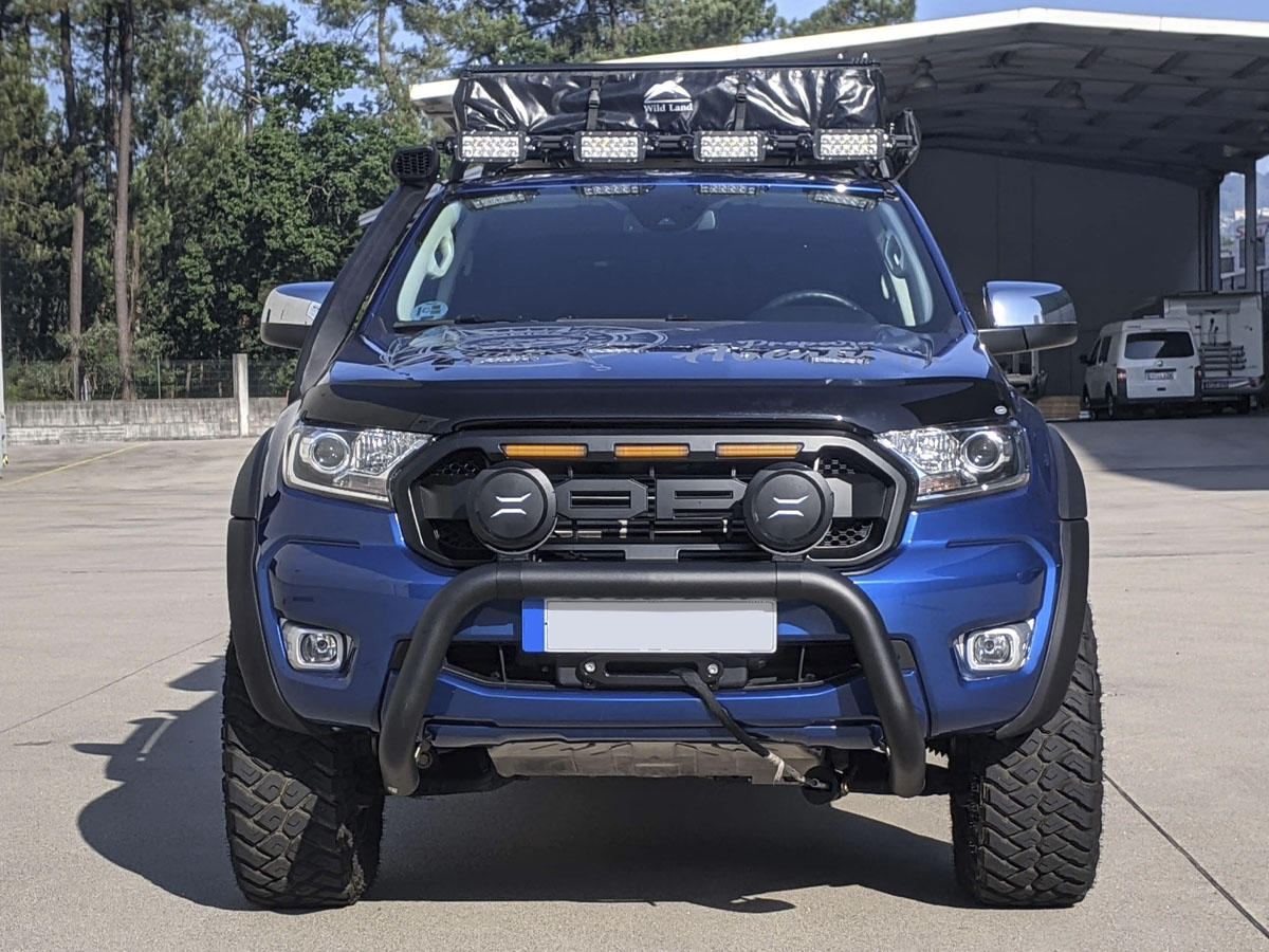 Grelha frontal em ABS com LED e letras “FORD” – Estilo Raptor – Ranger XL/XLT/Limited 2019–2022