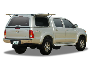 HardTop ALPHA CME em fibra de vidro, com portas laterais elevadas, em fibra de vidro (cabine dupla) - Hilux Vigo (2005-2015)