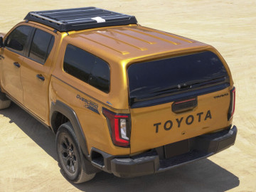 Hardtop AEROKLAS em ABS com janelas para Toyota Hilux 2026+ (cabina dupla)