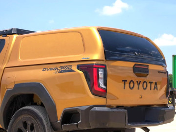 Hardtop AEROKLAS em ABS sem janelas para Toyota Hilux 2026+ (cabina dupla)