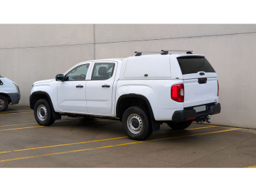 Hardtop ALPHA CME em fibra com portas laterais em fibra para Mitsubishi L200 2010–2015 de cabine dupla.