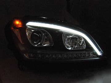 Headlights Tube Light suitable for Mercedes M-Class W164 (2005-2008) Black with Dynamic Turn Signals