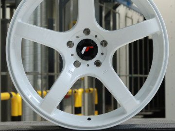 Jr Wheels Jr32 18X8,5 White