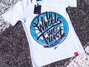 Jr Women's T-Shirt Trust White Size M