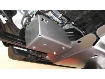 N4 - Proteção inferior da caixa de transferências e do tanque em alumínio 8mm
