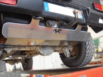 N4 - Proteção inferior do tanque de combustível em alumínio 6mm