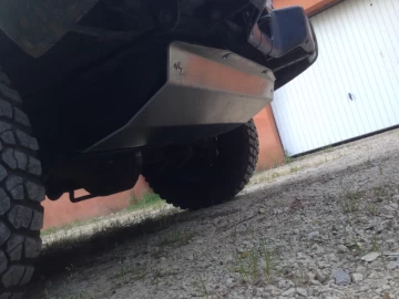 N4 - Proteção inferior do tanque de combustível em alumínio 6mm