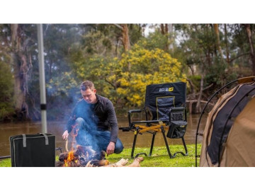 OME - Cadeira de realizador com mesa