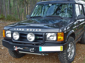 Para-choque frontal com base de guincho / Discovery II