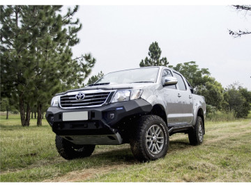 Para-choques RIVAL alumínio Toyota Hilux 2012-2015