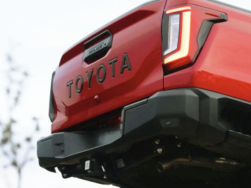 Para-choques traseiro para Hilux 2026+