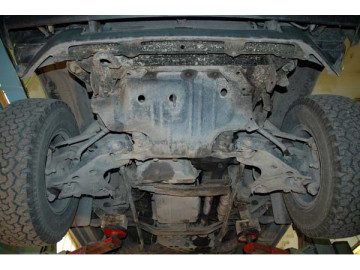 Proteção do cárter e engrenagens de aço de 2 mm Terrano I [1986 - 1995]