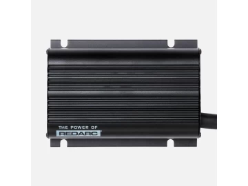 Redarc - Carregador de baterias interno, 12V, 25A, com regulador