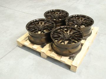 Set Of Cvr1 19X8,5 Et42 19X8,5 Et45 5X108 Gloss Bronze