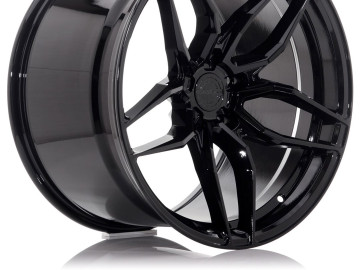 Set Of Cvr3 19X9,5 Et45 5X112 Gloss Black