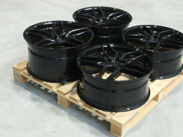 Set Of Cvr3 22X9,5 Et48 22X11,5 Et55 5X130 Platinum Black
