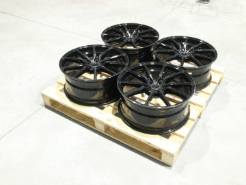 Set Of Cvr4 20X8,5 Et40 5X112 Double Tinted Black