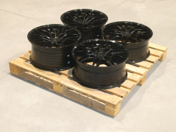 Set Of Cvr6 19X8 Et26 19X9 Et40 5X112 Platinum Black