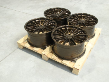 Set Of Cvr7 20X10 Et30 5X112 Gloss Bronze