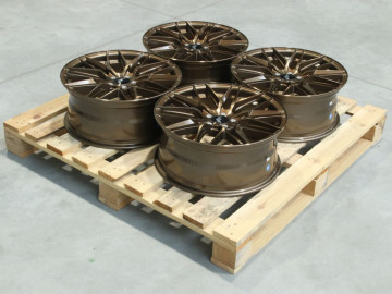 Set Of Jr28 18X7,5 Et40 5X100 Platinum Bronze