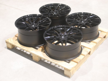 Set Of Jr28 20X8,5 Et30 20X10 Et30 5X112 Gloss Black