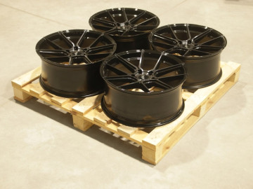 Set Of Jr30 20X9 Et29 5X130 Black Machined W/Tinted Face