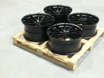 Set Of Jr37 20X8,5 Et35 20X10 Et45 5X112 Matt Bl
