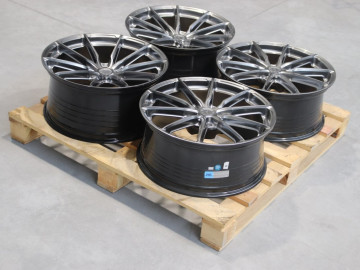 Set Of Jr37 21X9 Et25 21X10 Et35 5X120 Hyper Black