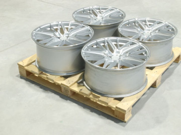 Set Of Jr38 21X9,5 Et35 21X10,5 Et35 5X112 Silver Machined