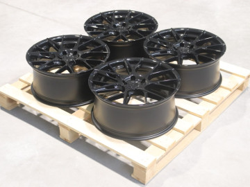 Set Of Jr42 19X8,5 Et45 5X112 Gloss Black