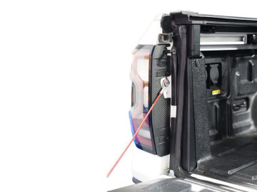 Sistema de vedação da porta traseira Dust Seal para o D-Max 2020+