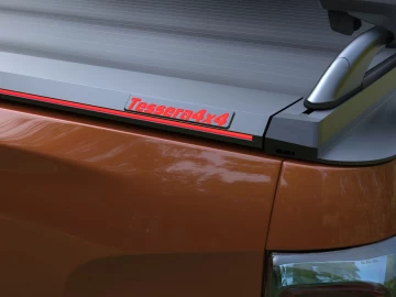 Tessera Roll+: Cobertura Rígida Retrátil Manual Assistido por Mola Isuzu D-Max 2021-2024 & 2025+ Cabine Extra